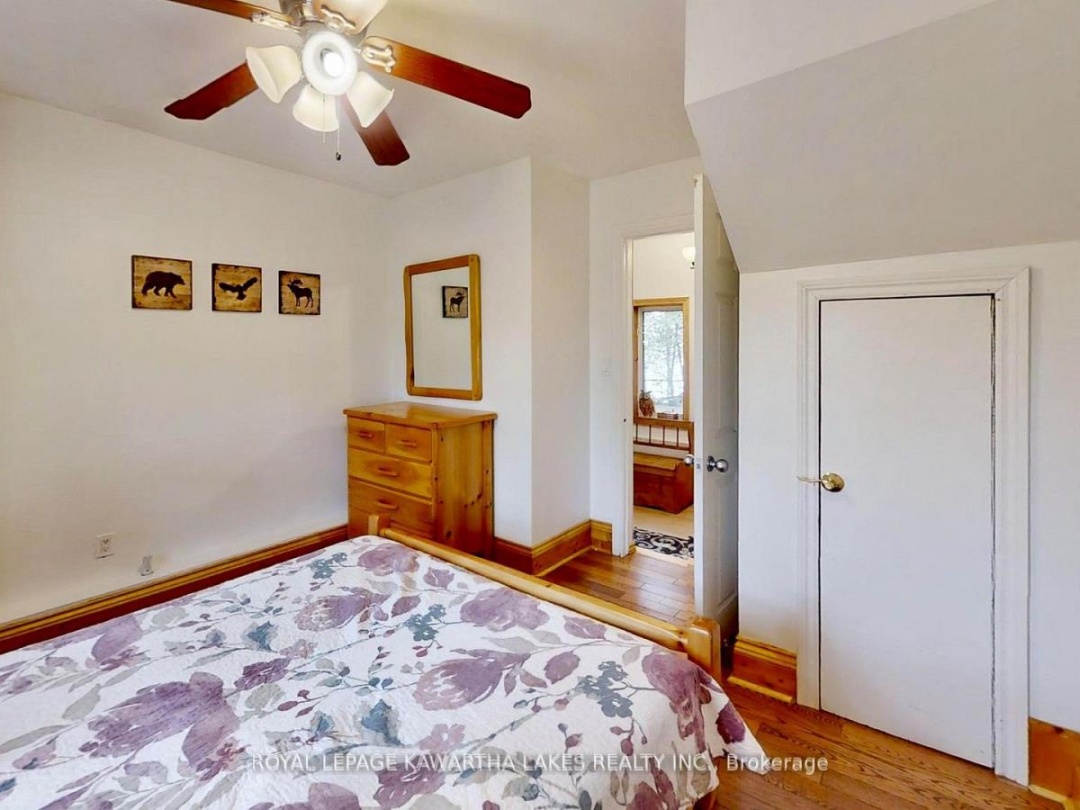 1136 SYLVAN GLEN DRIVE, Dalrymple-South Lake