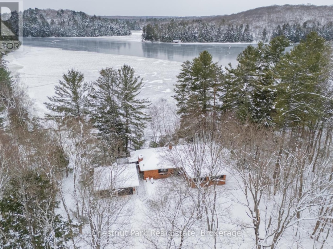 652 NORTH WASEOSA LAKE ROAD, 