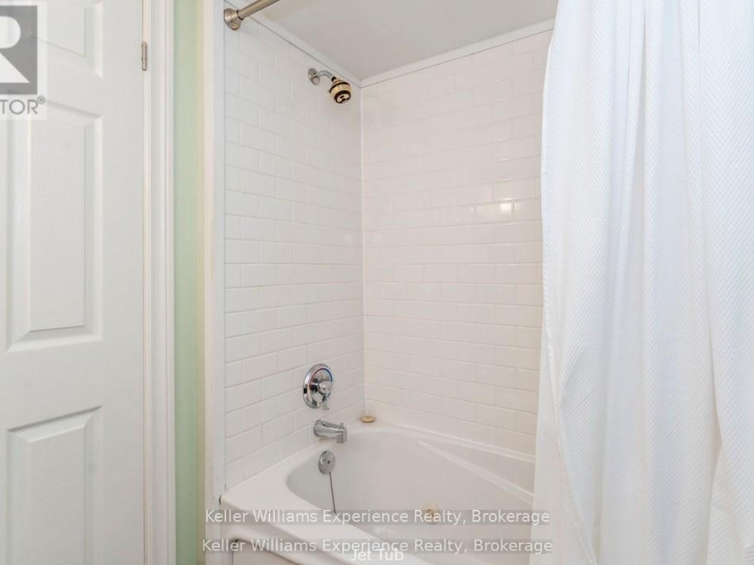 27 TURNER DRIVE, 