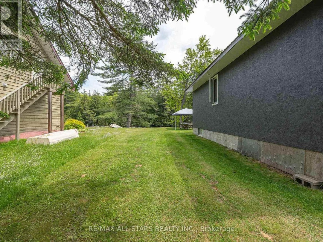 24 RELAX AVENUE, Gull River