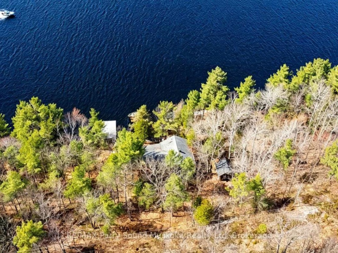 55 HEALEY LAKE WATER, Healey Lake