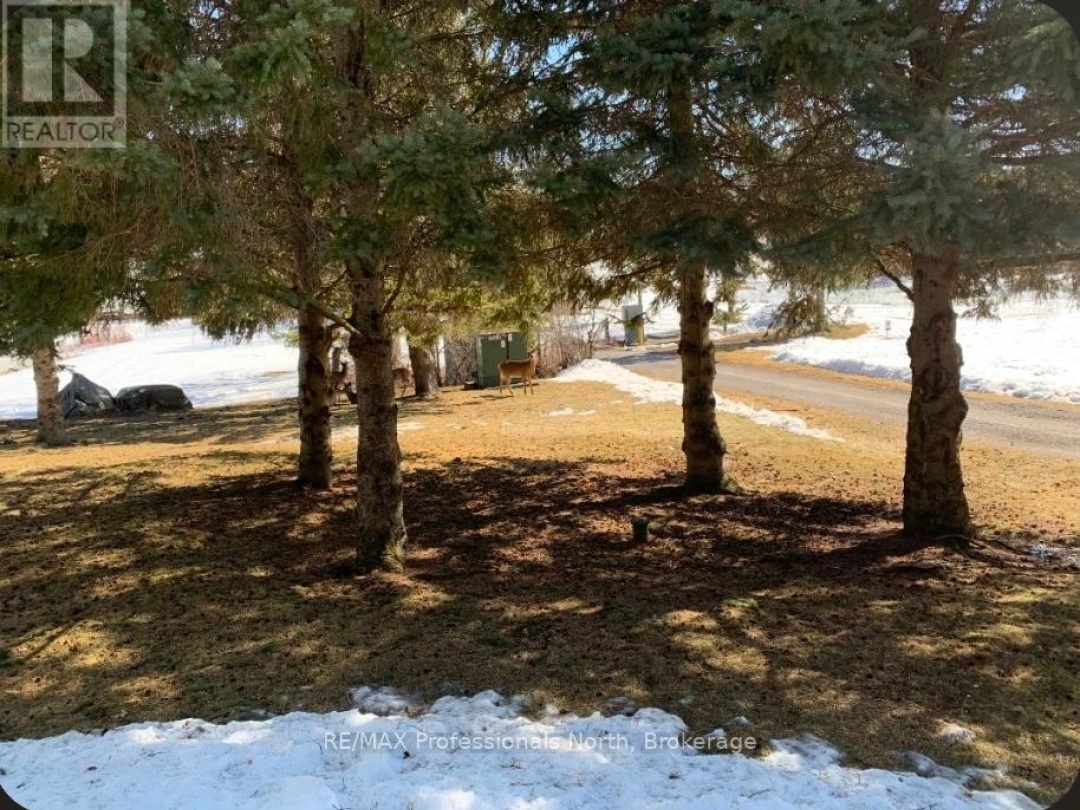 105 - 32 DEERHURST GREENS DRIVE, Peninsula Lake