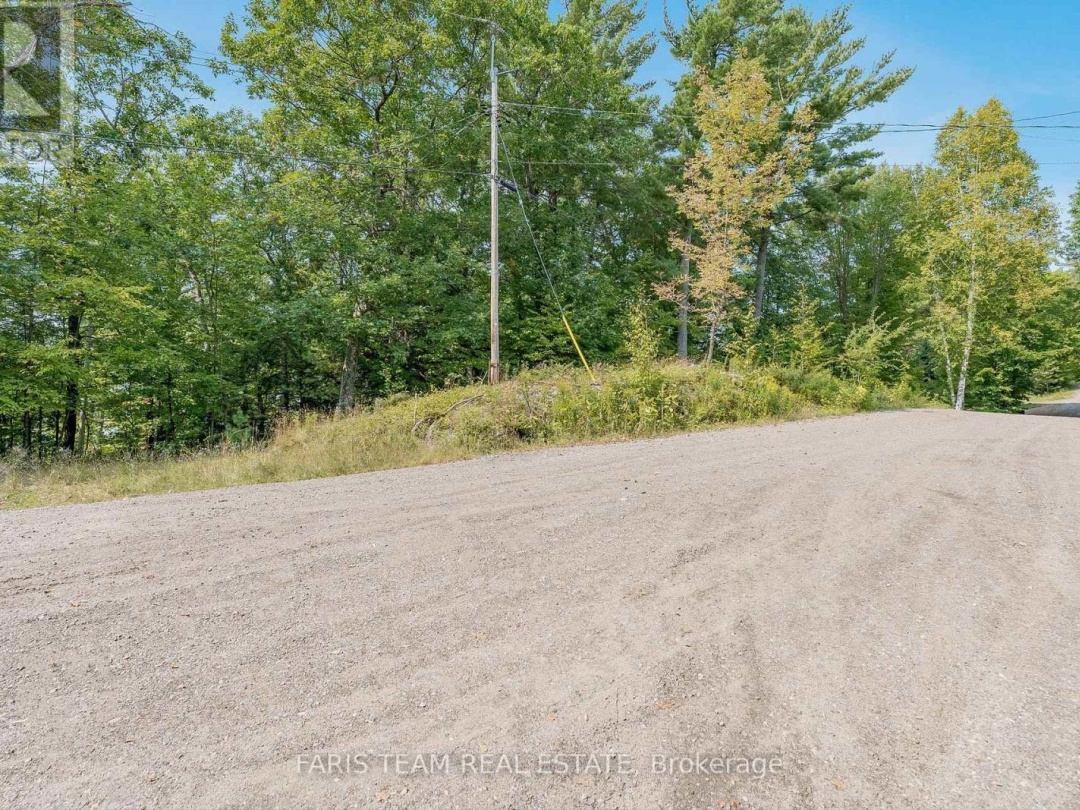 312 WESTPOINT SANDS ROAD, Mary Lake