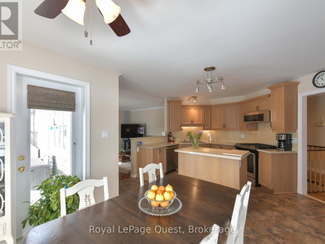 4662 ZACHARY CRESCENT, Ramara (Atherley)