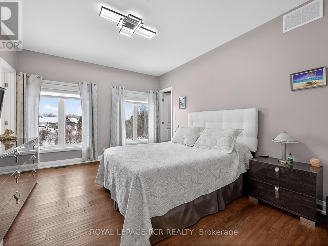 3 THOROUGHBRED DRIVE, Oro-Medonte