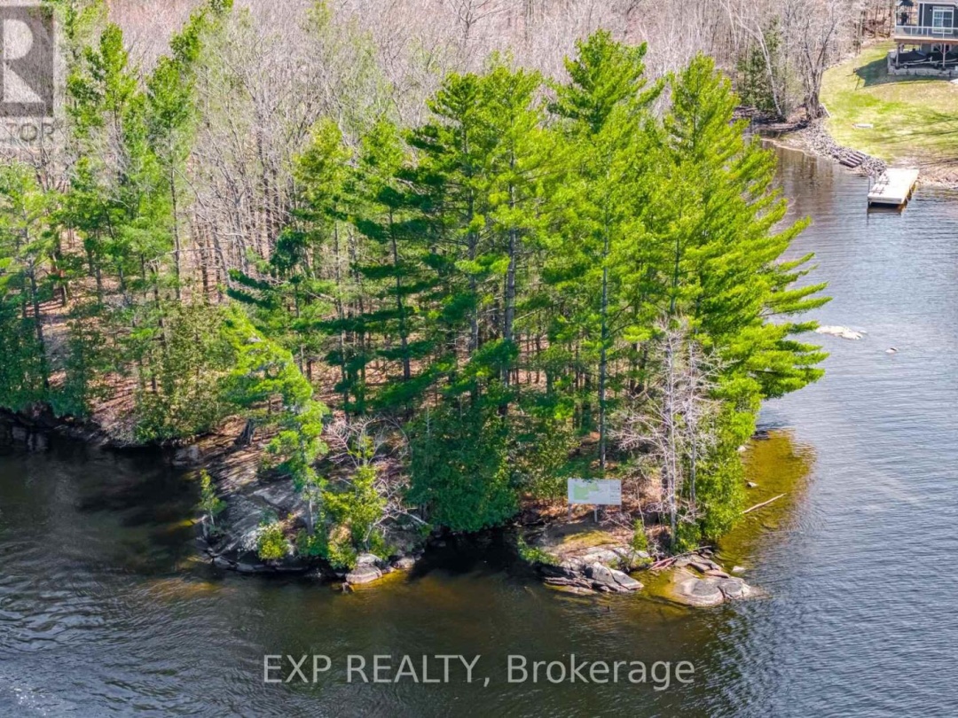 3421 RUSSELL DRIVE, Gloucester Pool