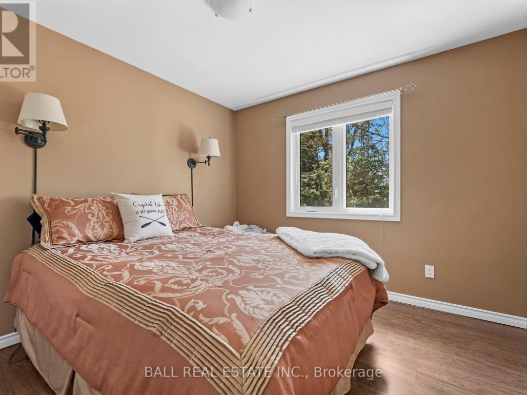 479 EAST CLEAR BAY ROAD, Crystal Lake