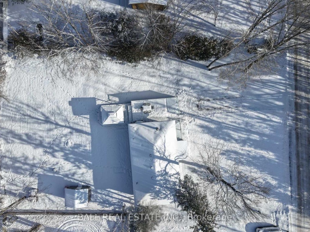 25 BAYVIEW ESTATE ROAD, 