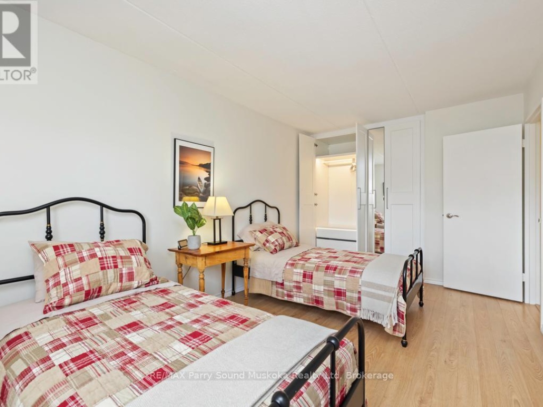 201 - 200 BEACONVIEW HEIGHTS, 