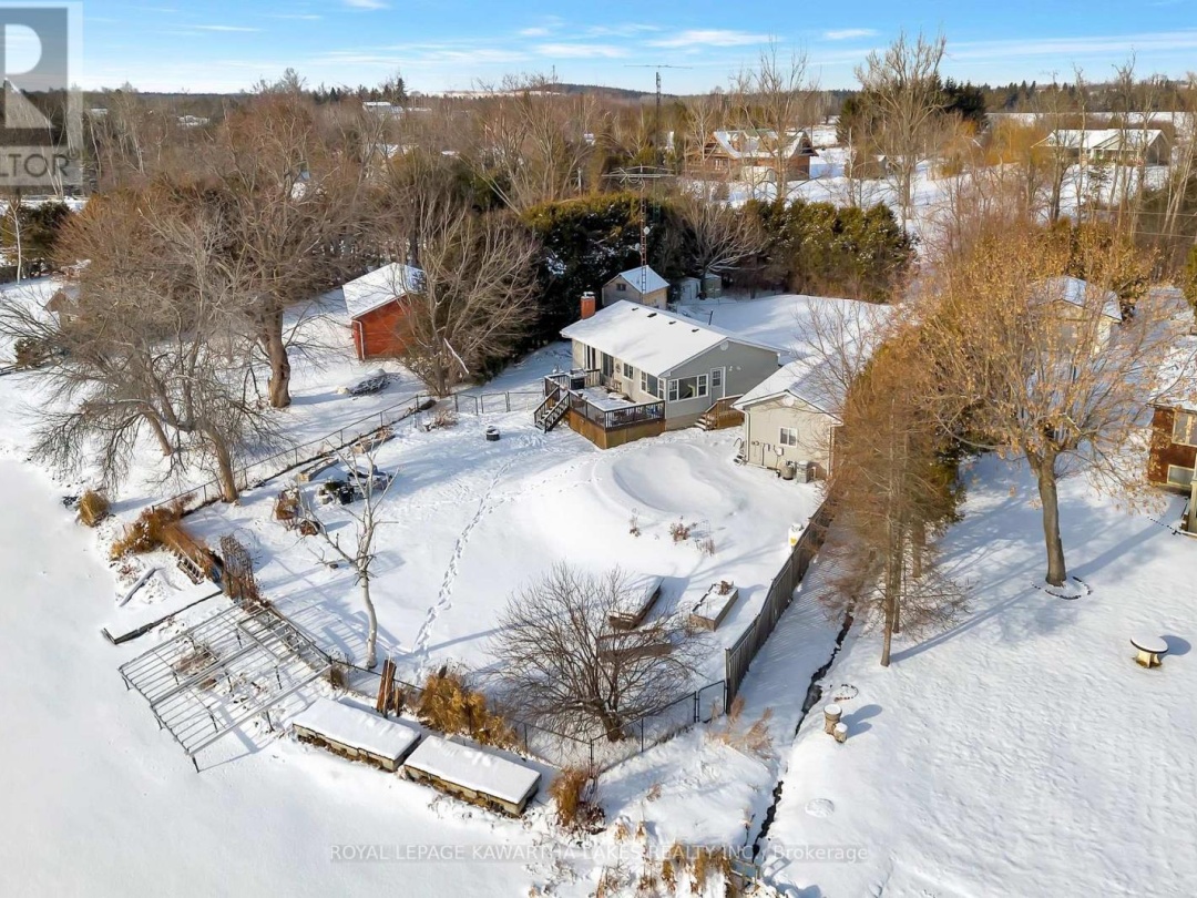 222 O'REILLY LANE, Scugog Lake