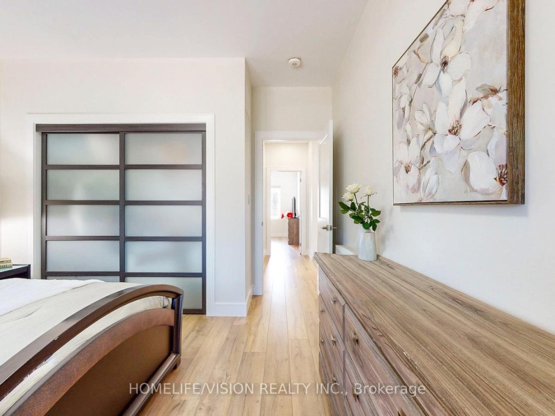 740 MIDLAND AVENUE, Tay (Port McNicoll)