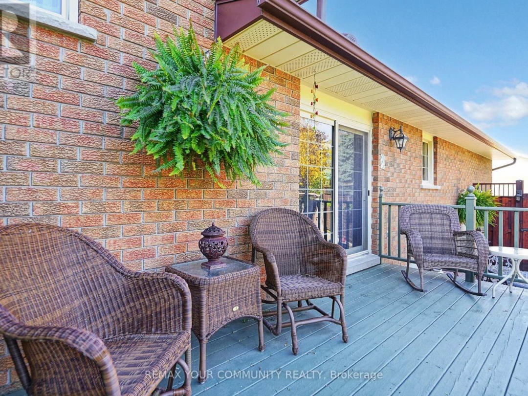 30 GRANT DRIVE, Kawartha Lakes (Oakwood)