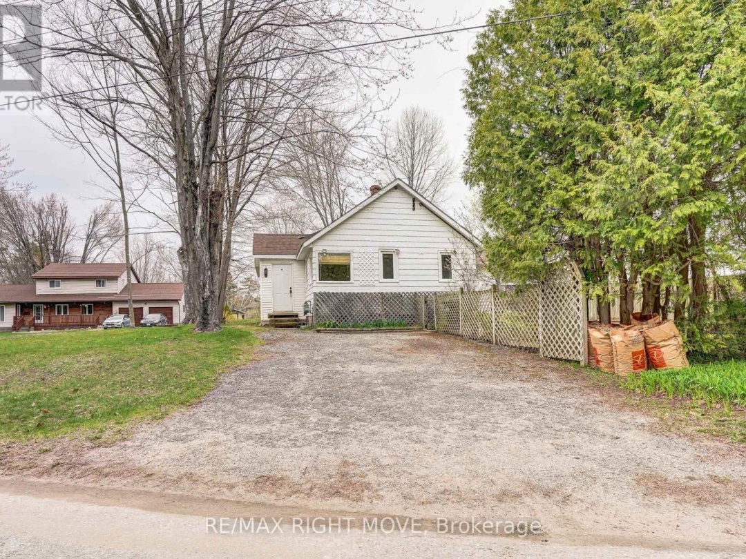 3391 ARMAND AVENUE, Severn (West Shore)