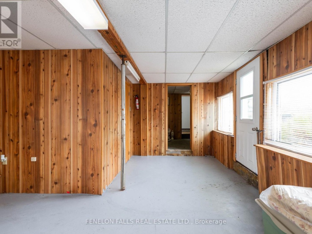 12 NORTH STREET, Kawartha Lakes (Fenelon Falls)
