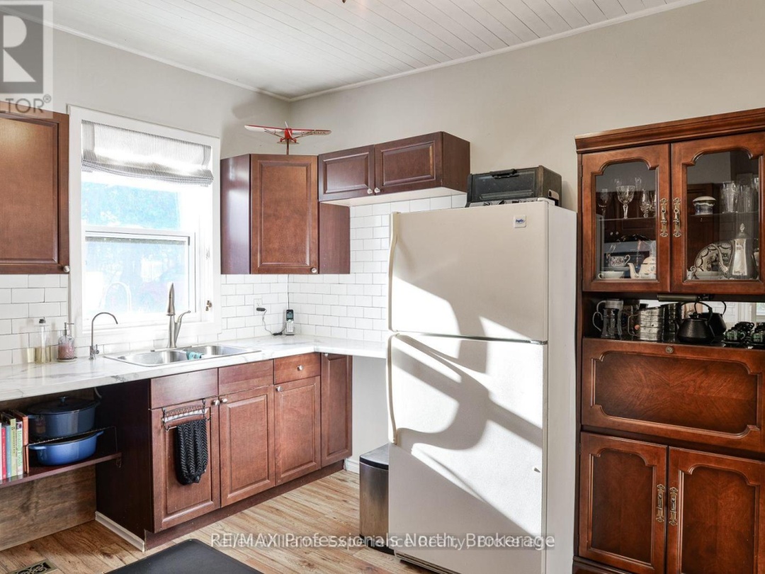 14 EDWARD STREET, Bracebridge (Macaulay)