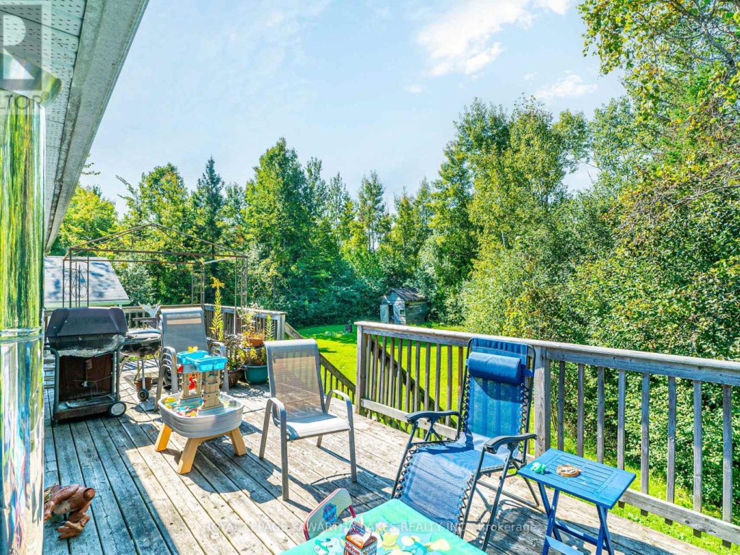 691 Cedar Glen Road, Kawartha Lakes