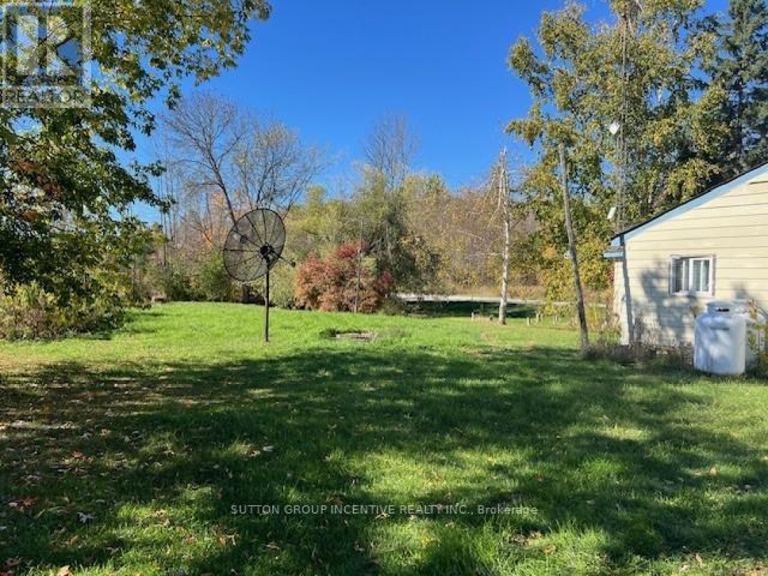 4075 AIRPORT ROAD, Ramara