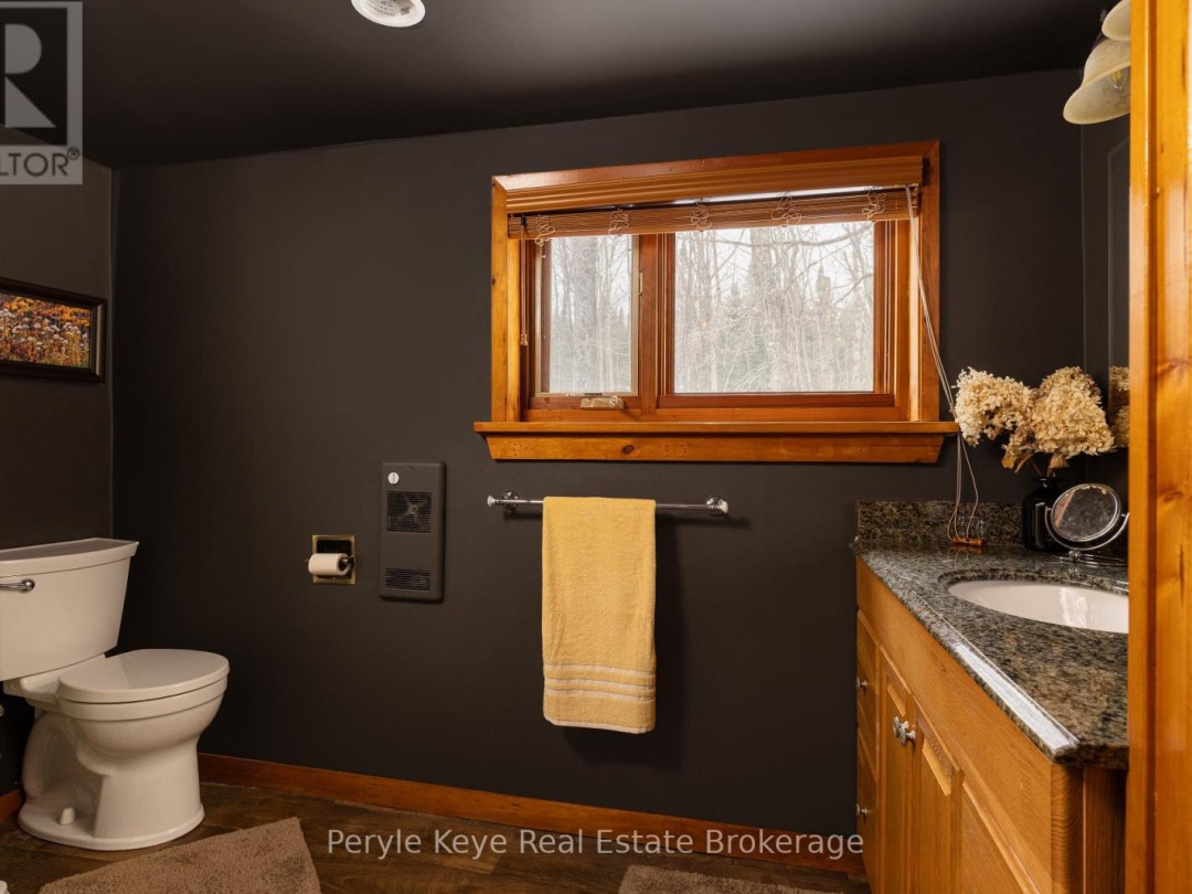 2391 LIMBERLOST ROAD, Dotty Lake