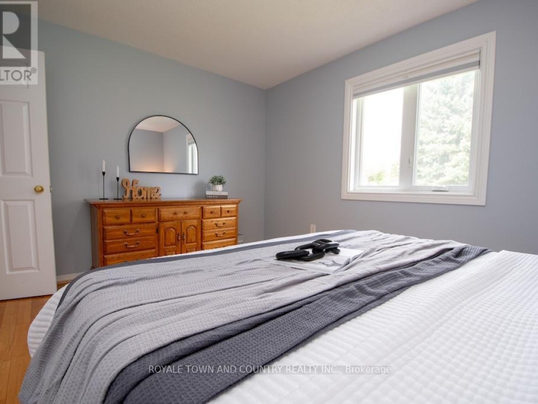 116 Cresswell Road, Kawartha Lakes (Manilla)