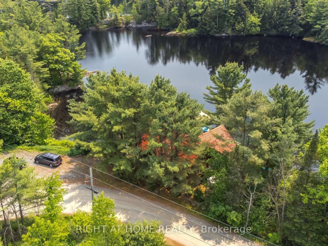 235 LOCH ERNE ROAD, Vowel Lake