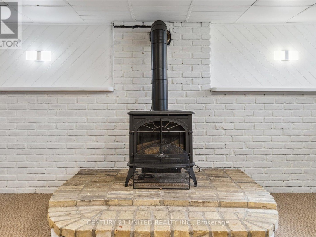 128 PEARNS ROAD, 