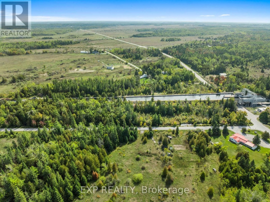 2 TALBOT RIVER ROAD, Kawartha Lakes (Carden)