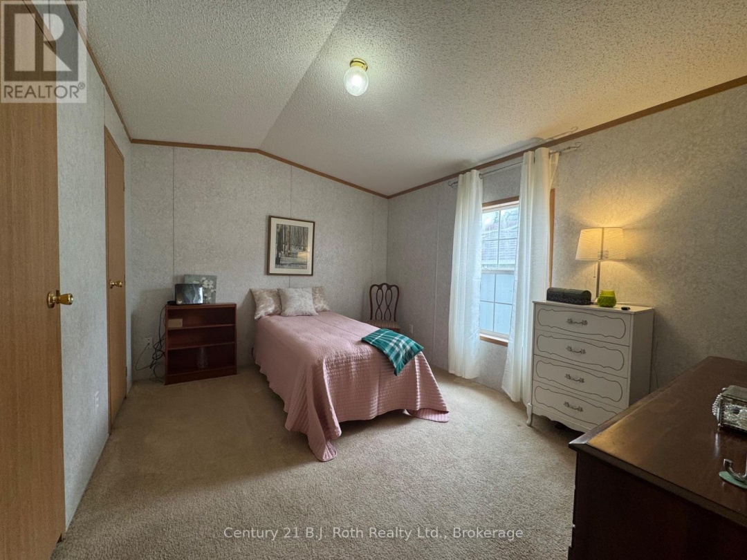 4105 SPRUCE ROAD, 