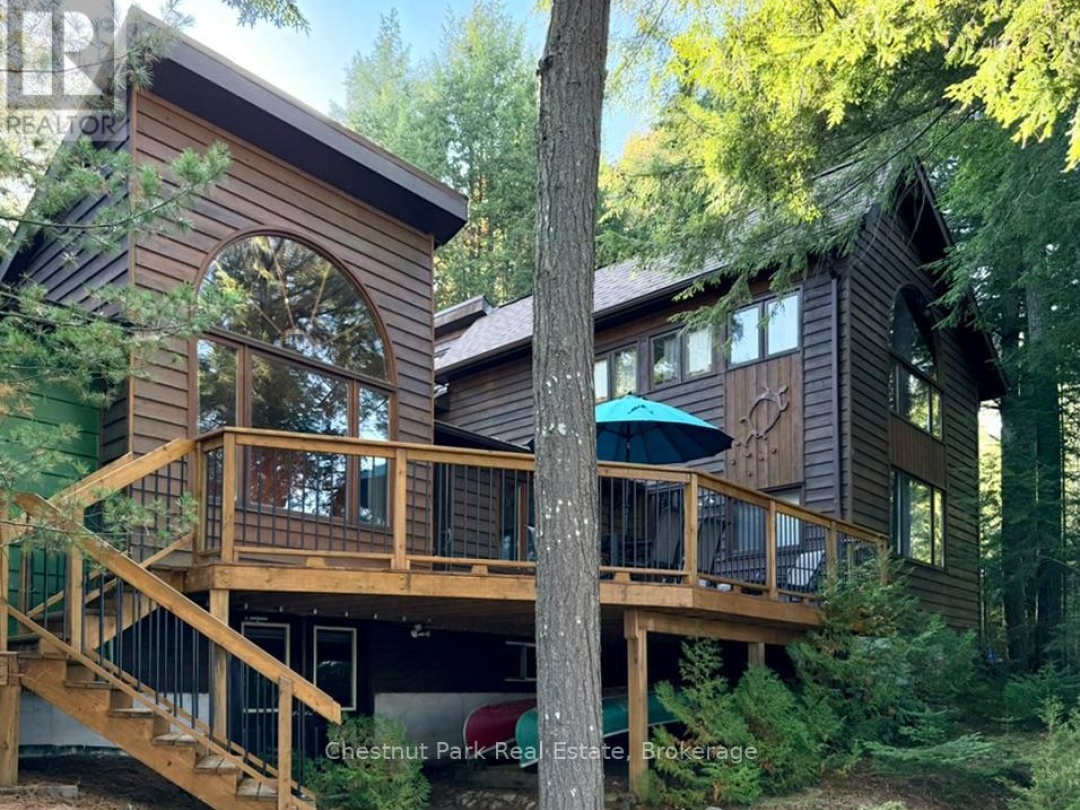 1062 ELMHURST LANE, Kennisis Lake