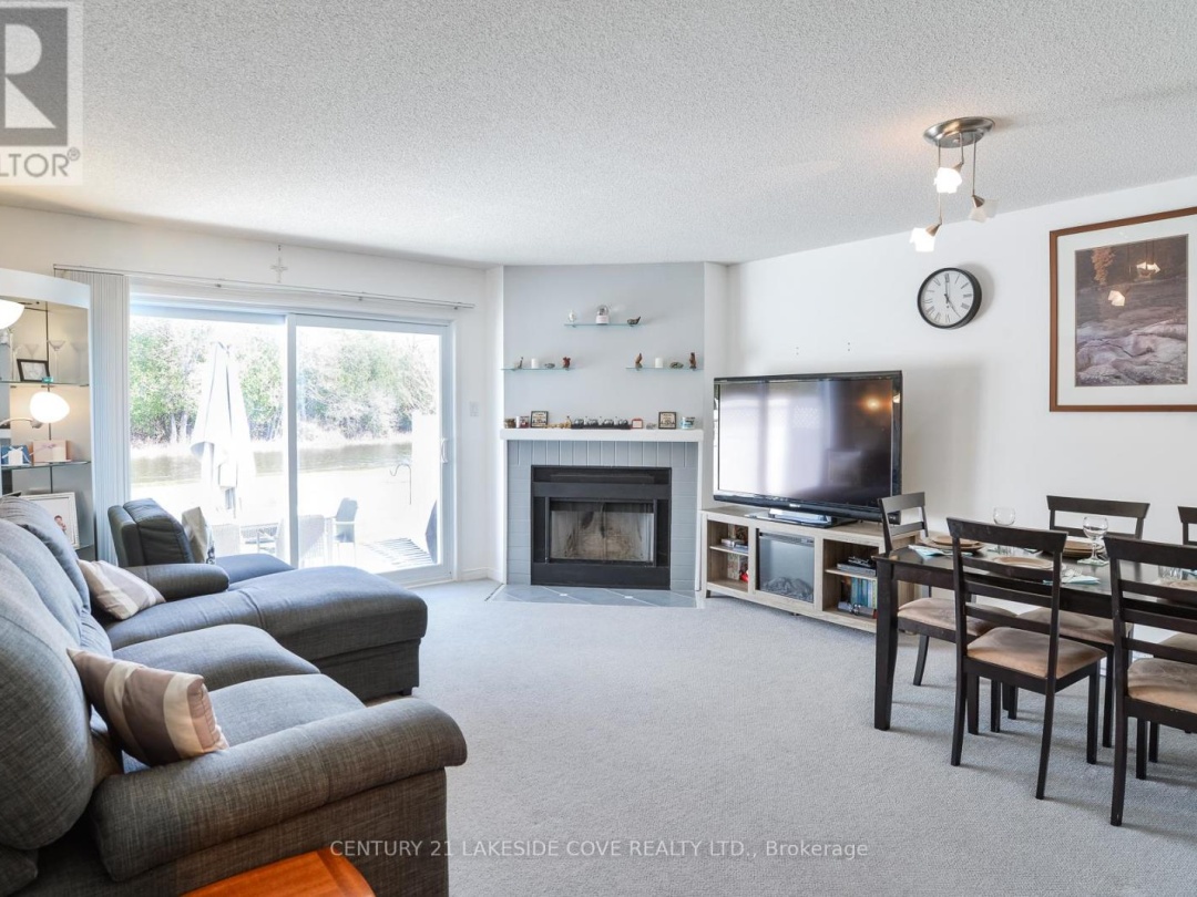 UNIT 19 - 71 LAGUNA PARKWAY, Lake Simcoe
