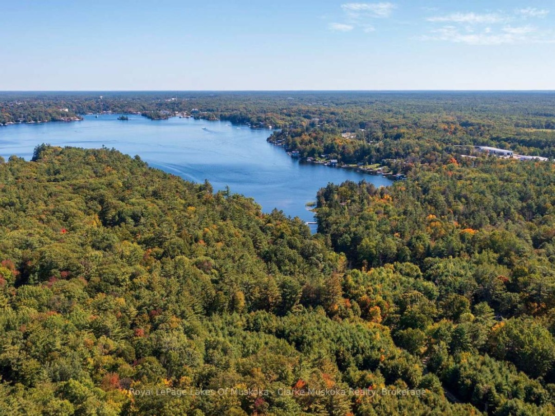 1064 ROAD 3200 & 0 PARKERS POINT ROAD, Lake Muskoka