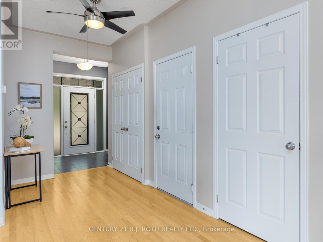 3327 SUMMERHILL WAY N, 