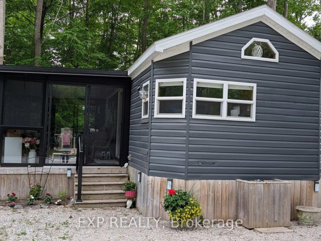 1082 SHAMROCK MARINA ROAD, Severn River