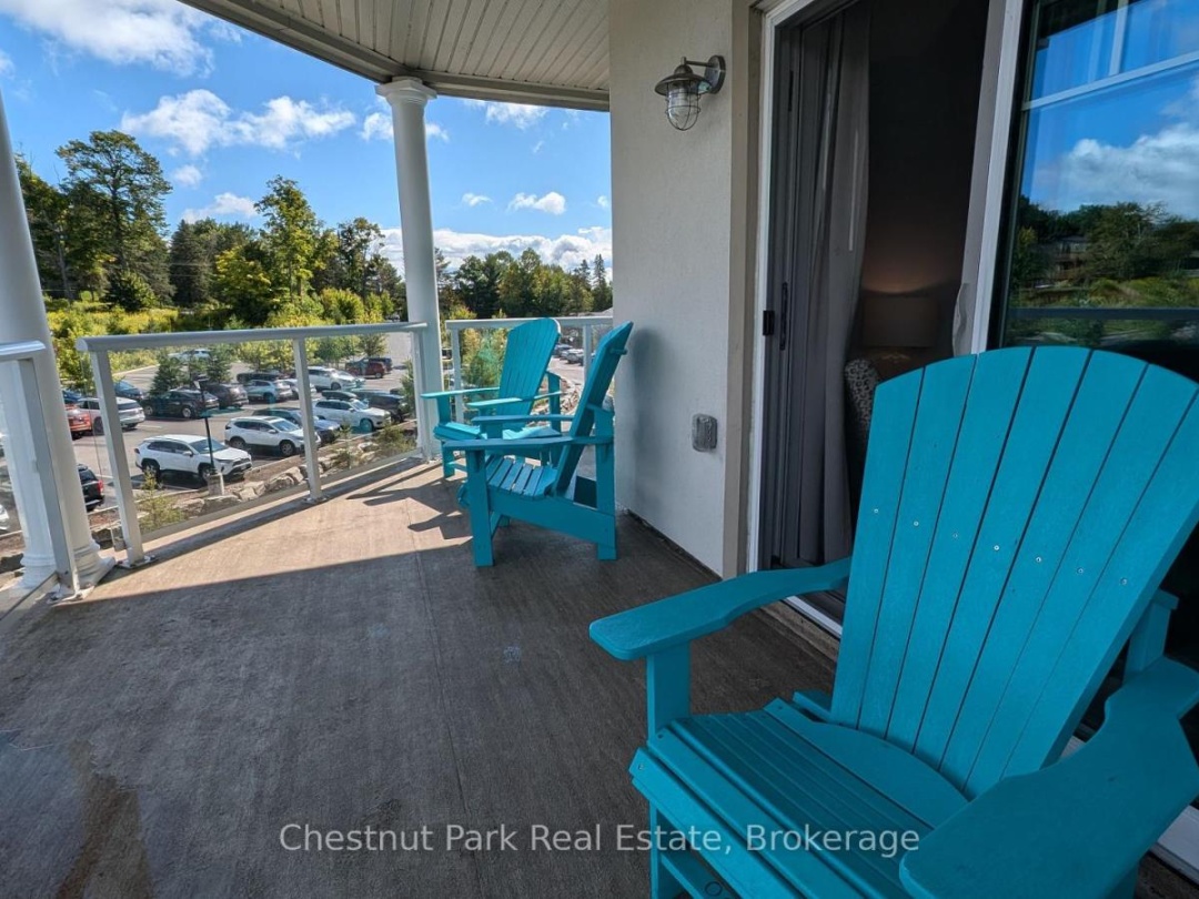 316 - 25 PEN LAKE POINT ROAD, Peninsula Lake