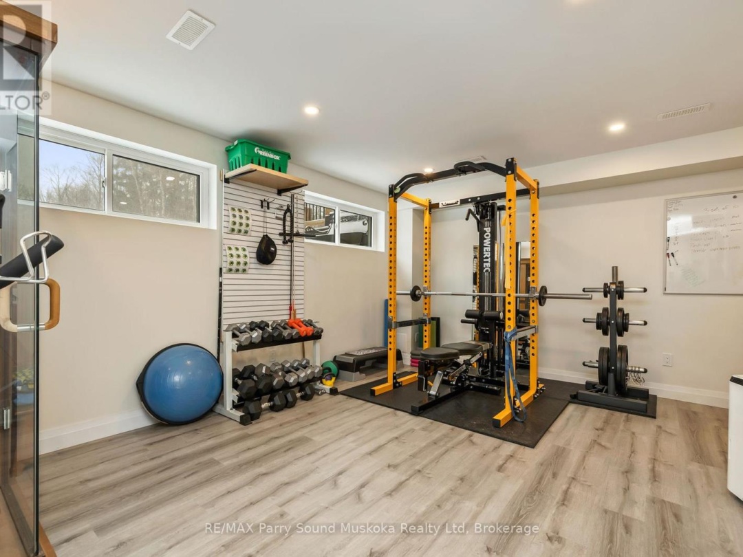 44 DENNIS DRIVE, Parry Sound