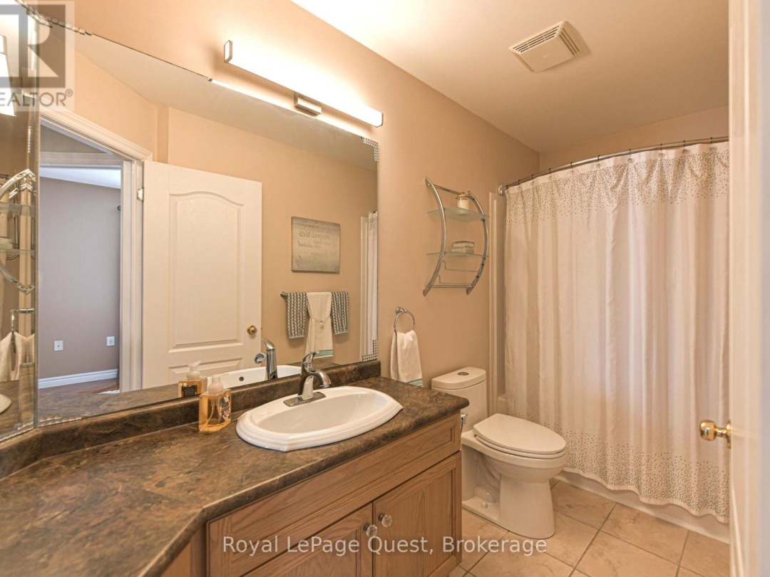 4662 ZACHARY CRESCENT, Ramara (Atherley)