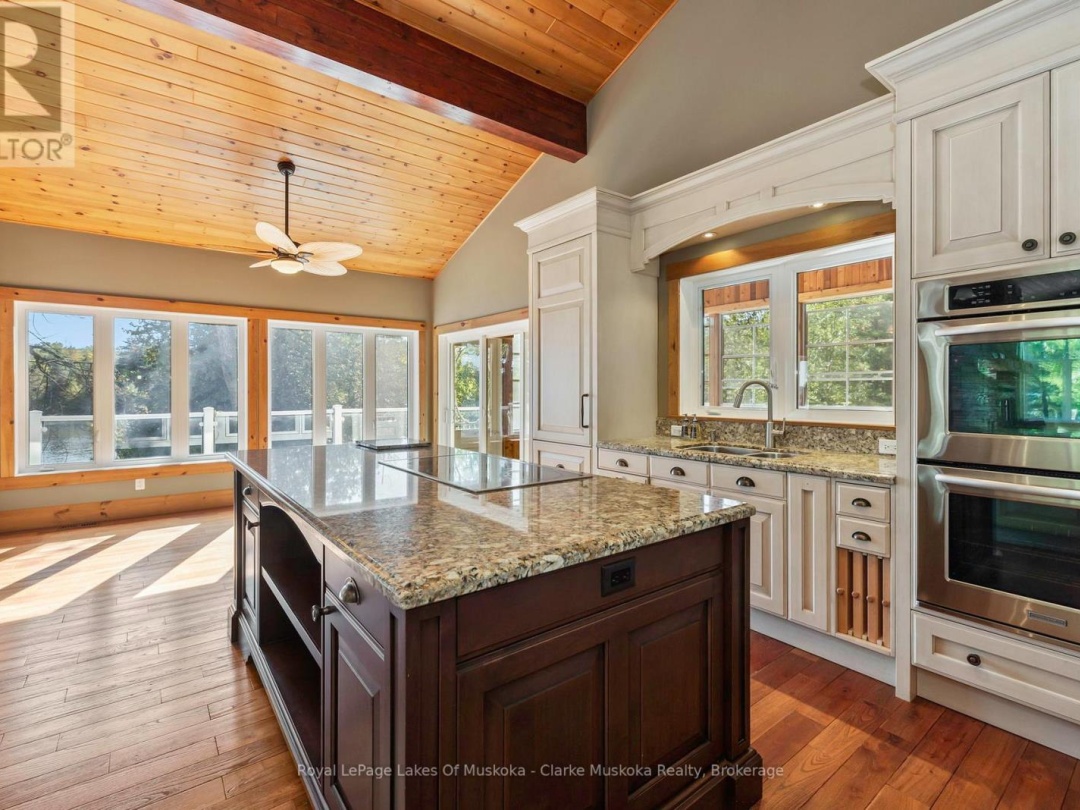 1064 ROAD 3200 & 0 PARKERS POINT ROAD, Lake Muskoka