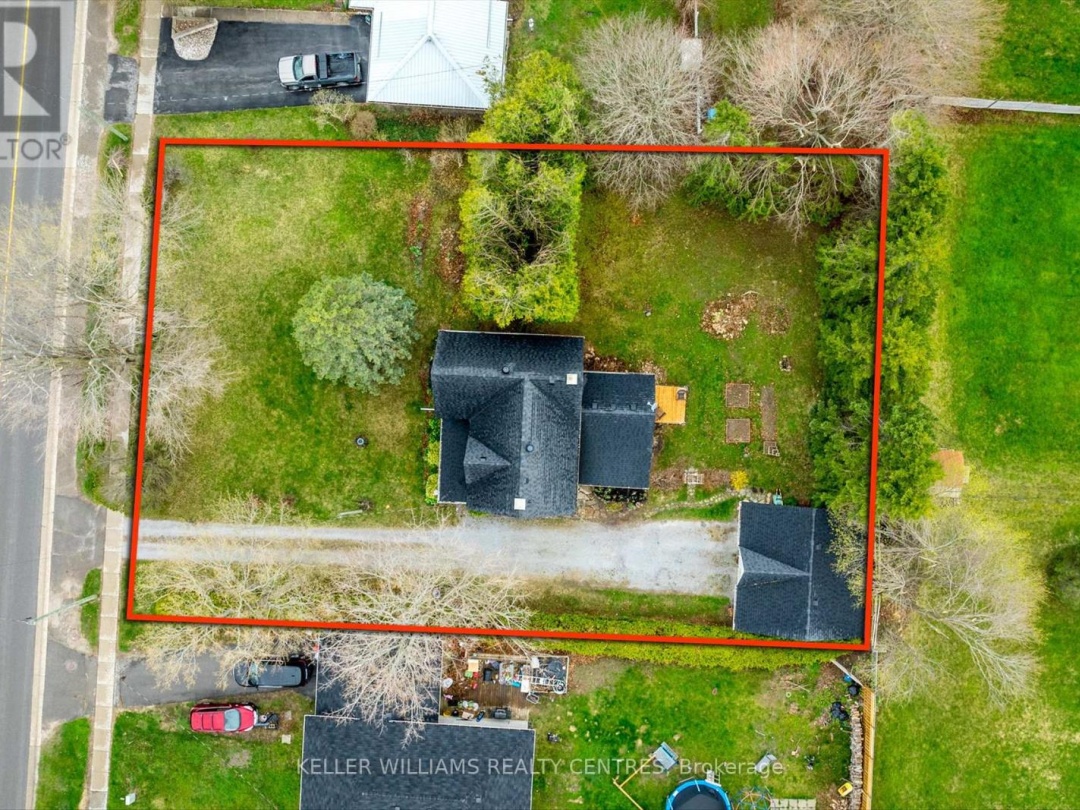 140 KING STREET, Kawartha Lakes (Woodville)