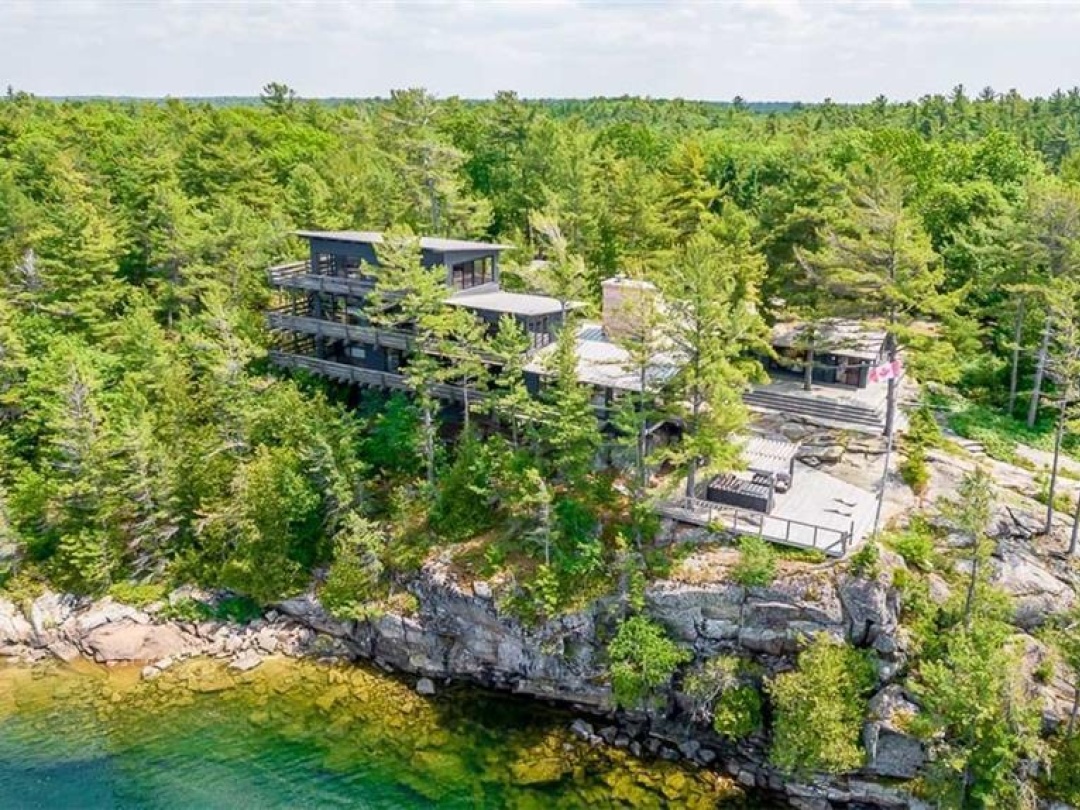 4 B415 Bernyk Island, Georgian Bay