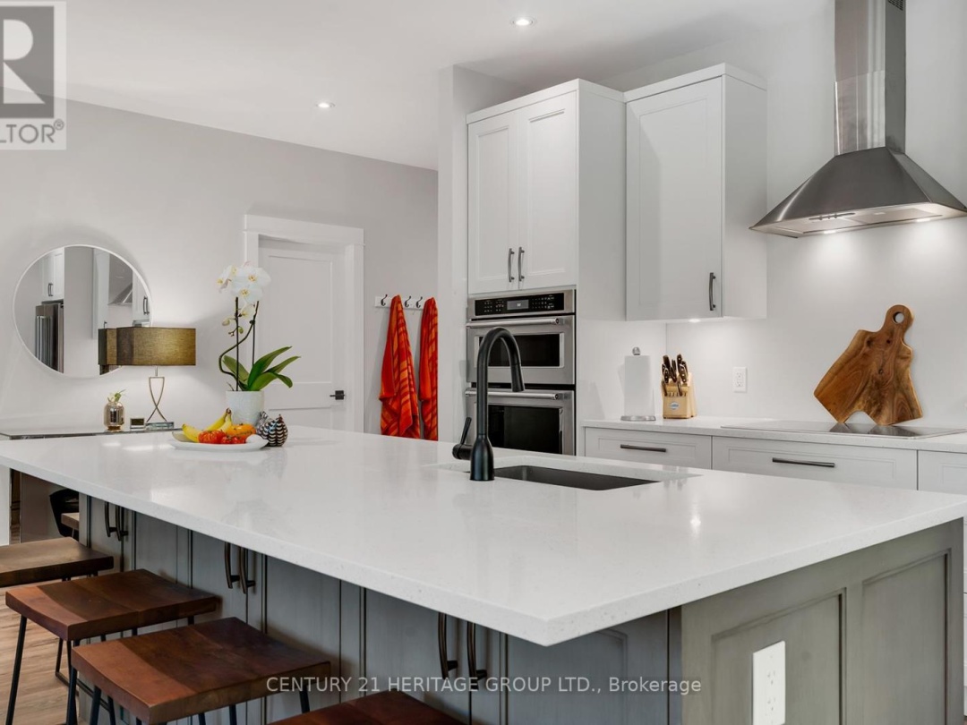 46 GODDARD CRESCENT, 