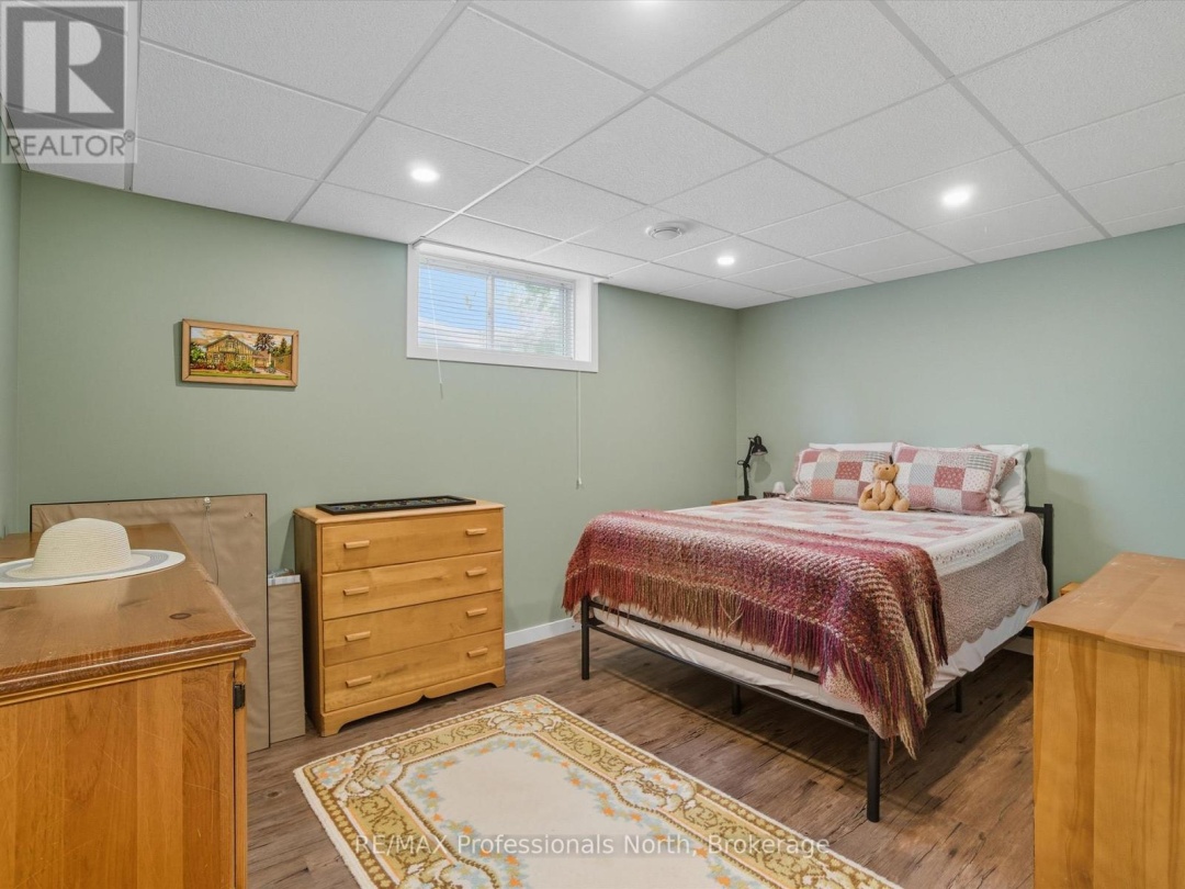 17 KEALL CRESCENT, 