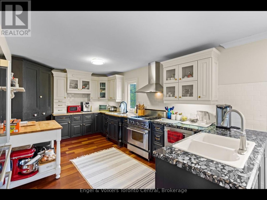 9 OSPREY WAY, Georgian Bay