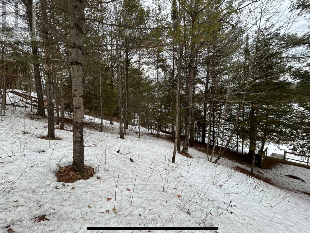 1037 ROTUNDA DRIVE, Contau Lake