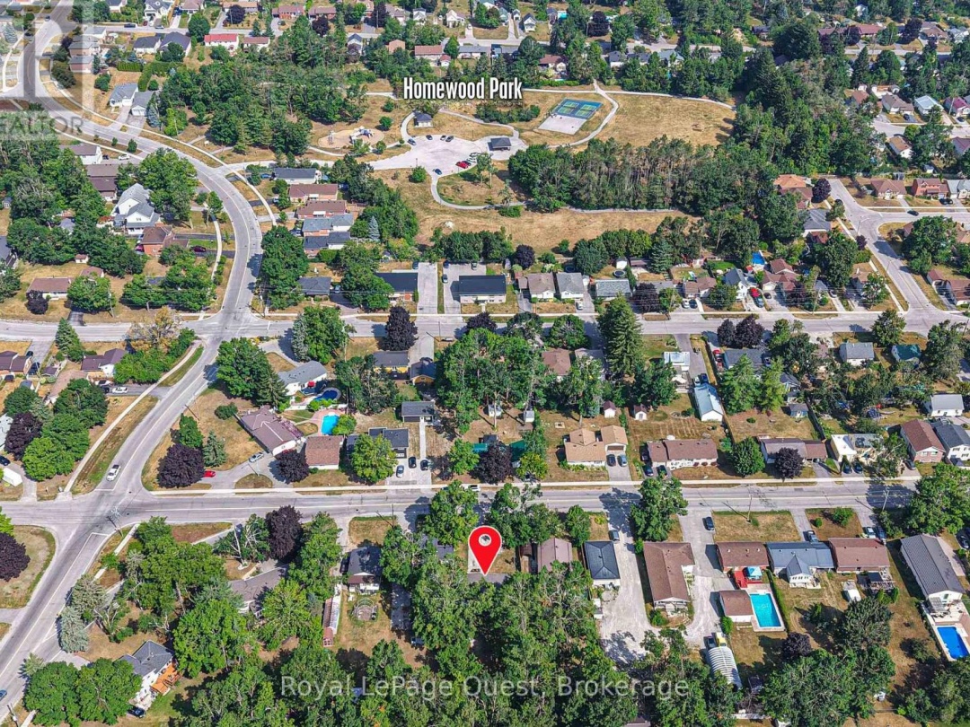 401 MISSISSAGA STREET W, 