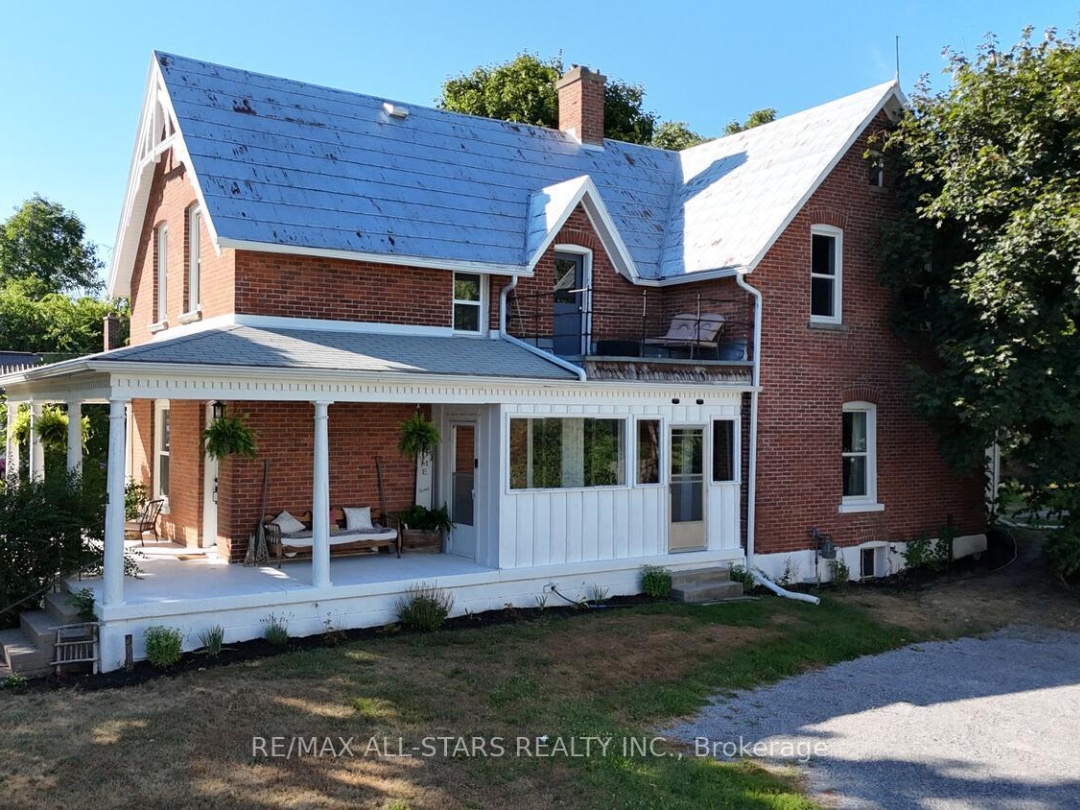 21 FRANCIS STREET E, 
