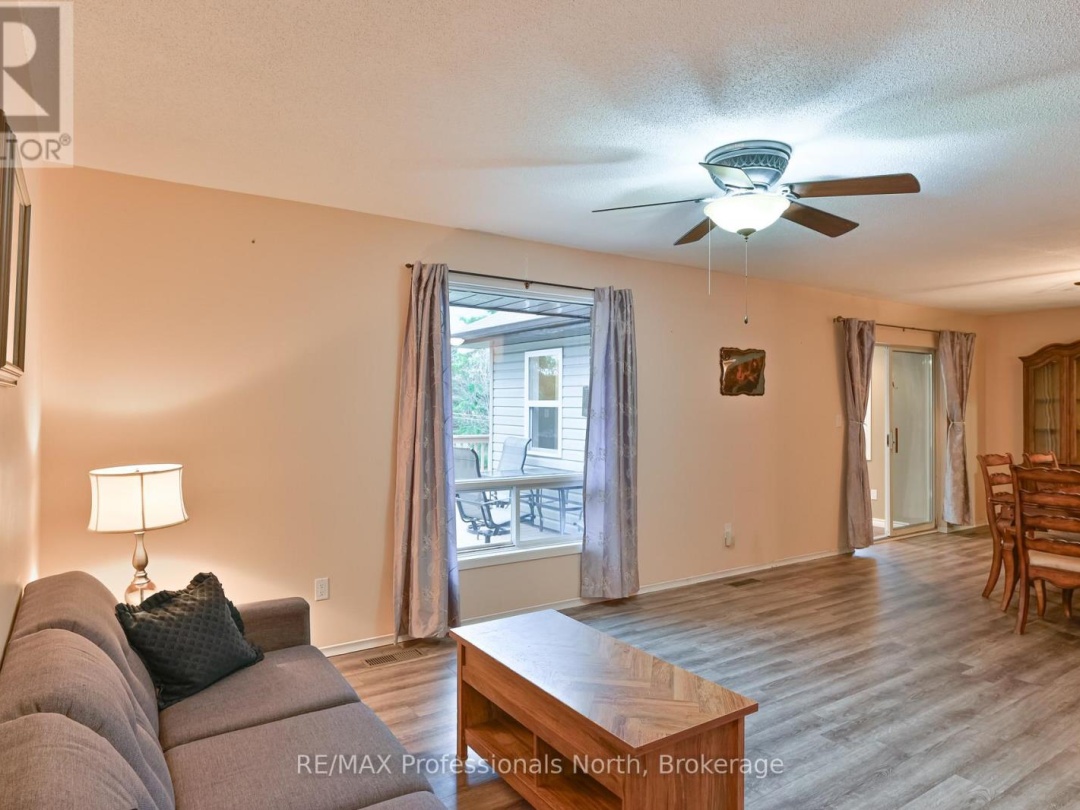 6 KNOB HILL COURT, Minden Hills (Anson)