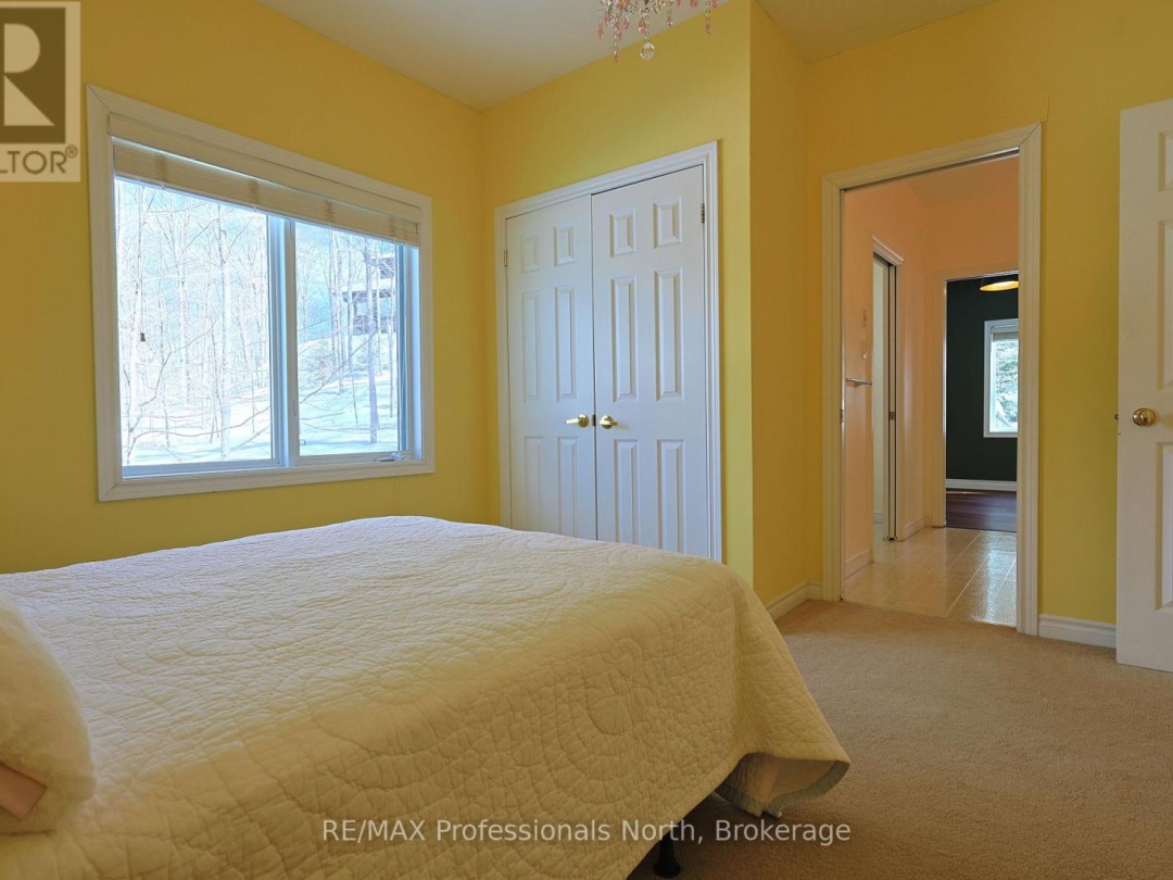 31 DEERFOOT TRAIL, Huntsville (Brunel)