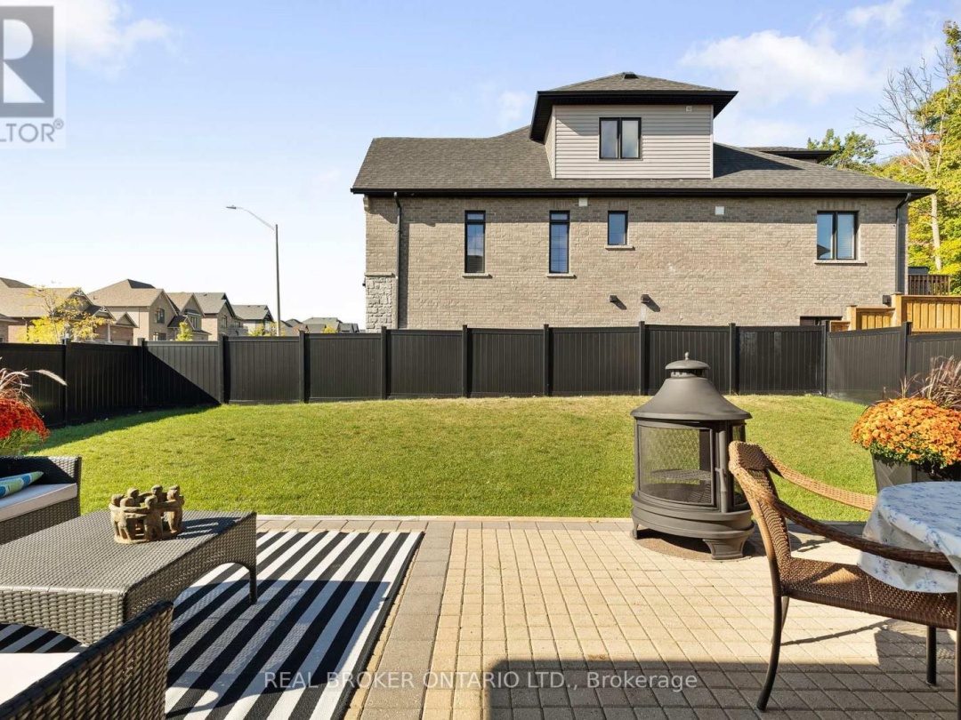3032 MONARCH DRIVE, 