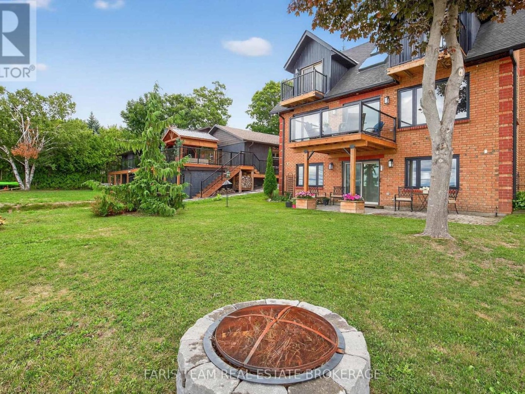 238 ROBINS POINT ROAD, Georgian Bay