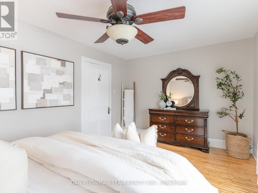 48 DUNN STREET, Kawartha Lakes (Bobcaygeon)