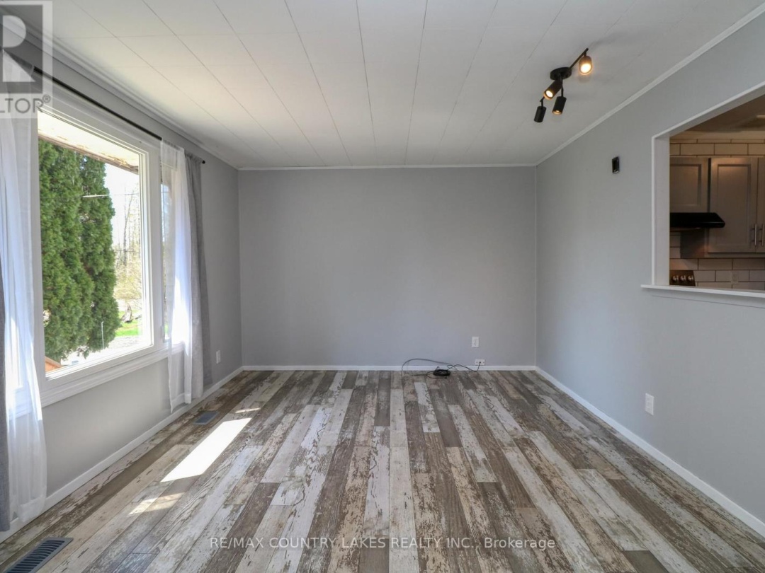 126 MCGUIRE BEACH ROAD, Kawartha Lakes (Carden)